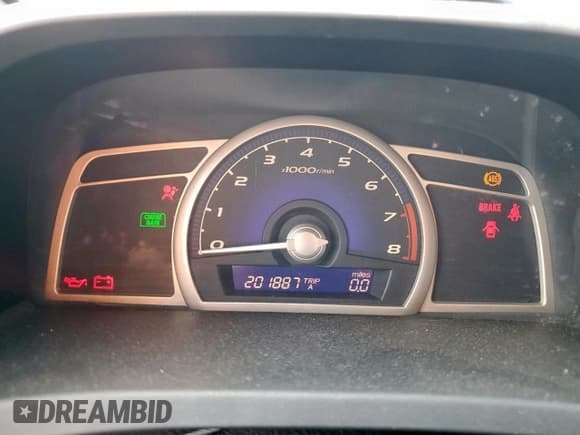 ✅ 2007 Honda Civic LX • VIN: 1HGFA15577L123516 • Лот: 70823155. Опубликован ранее на Copart с пробегом 201 887 миль. Бесплатный доступ к архиву аукционных продаж из США и подробный отчёт об истории автомобиля на DreamBid. Изображение 9.