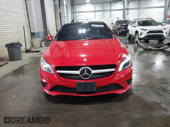 ✅ 2014 Mercedes-Benz CLA 250 • VIN: WDDSJ4EB5EN057155 • Лот: 82437995. Опубликован ранее на Copart с пробегом 93 217 миль. Бесплатный доступ к архиву аукционных продаж из США и подробный отчёт об истории автомобиля на DreamBid. Изображение 5.