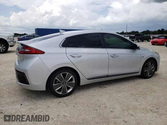 2017 Hyundai Ioniq Limited z VIN KMHC85LC5HU035917, wystawiony jako Copart lot #68335844 z przebiegiem 134 831 mil mil oraz Nie do naprawy • Non repairable. Historia ofert i sprzedaży dostępna na DreamBid. Obrazek 3.