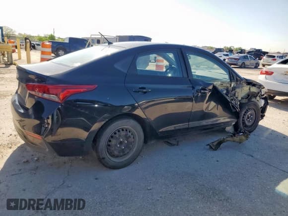 ✅ 2018 Hyundai Accent SE • VIN: 3KPC24A30JE010852 • Лот: 52120325. Опубликован ранее на Copart с пробегом 160 879 миль. Бесплатный доступ к архиву аукционных продаж из США и подробный отчёт об истории автомобиля на DreamBid. Изображение 4.