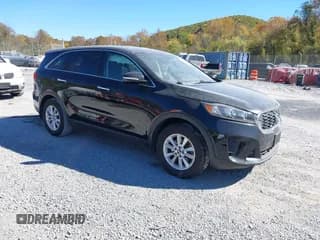 ✅ 2019 Kia Sorento L • VIN: 5XYPG4A32KG583033 • Lot: 43448604. Listed on IAAI with 109,175 mi. Free auction sales archive from the USA and detailed vehicle history report at DreamBid. Image 1.