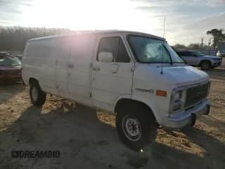 ✅ 1992 GMC Vandura • VIN: 2GTGG39KXN4515226 • Lot: 85211254. Wystawiony na Copart z przebiegiem 594 809 mil. Bezpłatny archiwum sprzedaży aukcyjnych z USA i szczegółowy raport historii pojazdu na DreamBid. Zdjęcie 4.