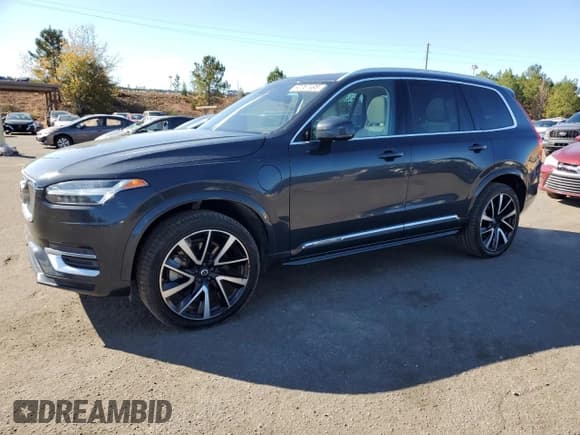 ✅ 2021 Volvo XC90 Inscription Expression • VIN: YV4BR0CK7M1676115 • Lot: 92067495. Listed on Copart with 120,065 mi. Free auction sales archive from the USA and detailed vehicle history report at DreamBid. Image 1.