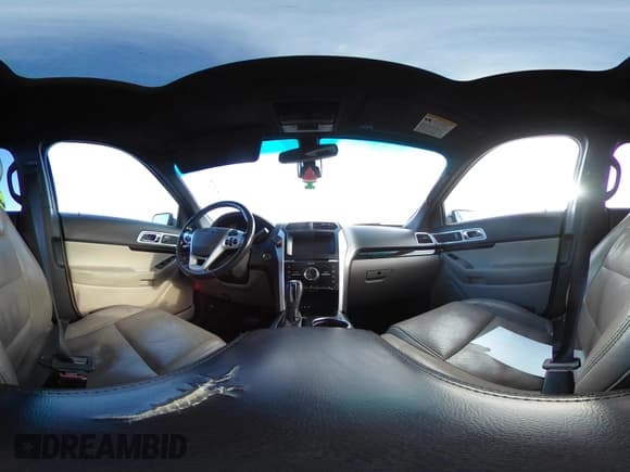 ✅ 2013 Ford Explorer Limited • VIN: 1FM5K8F89DGC18880 • Lot: 41860559. Wystawiony na IAAI z przebiegiem 160 153 mil. Bezpłatny archiwum sprzedaży aukcyjnych z USA i szczegółowy raport historii pojazdu na DreamBid. Zdjęcie 18.