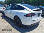 ✅ 2023 Tesla Model X • VIN: 7SAXCAE5XPF375554 • Лот: 42523994. Опубликован ранее на IAAI с пробегом Не указан. Бесплатный доступ к архиву аукционных продаж из США и подробный отчёт об истории автомобиля на DreamBid. Изображение 3.