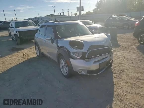 ✅ 2014 MINI Countryman S • VIN: WMWZC3C50EWT01313 • Lot: 91696585. Listed on Copart with 53,241 mi. Free auction sales archive from the USA and detailed vehicle history report at DreamBid. Image 13.