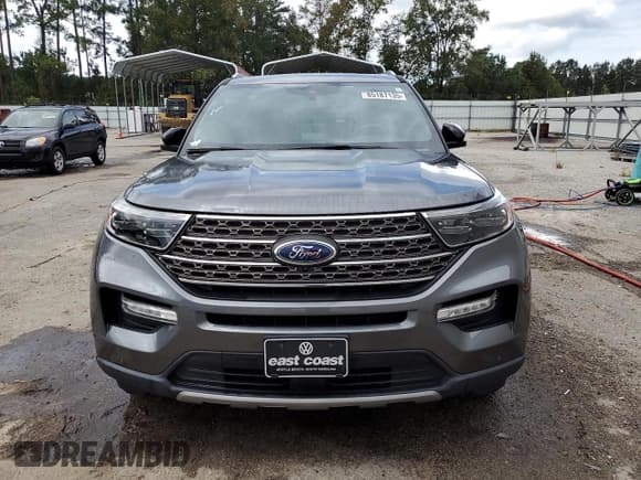 ✅ 2022 Ford Explorer King Ranch • VIN: 1FM5K8LC1NGC15773 • Lot: 85187135. Wystawiony na Copart z przebiegiem 32 452 mil. Bezpłatny archiwum sprzedaży aukcyjnych z USA i szczegółowy raport historii pojazdu na DreamBid. Zdjęcie 5.