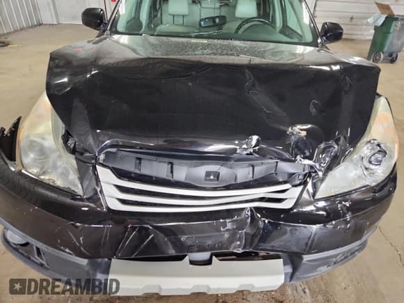 ✅ 2011 Subaru Outback Limited Power Moon • VIN: 4S4BRCLC3B3428308 • Lot: 86670845. Wystawiony na Copart z przebiegiem 208 141 mil. Bezpłatny archiwum sprzedaży aukcyjnych z USA i szczegółowy raport historii pojazdu na DreamBid. Zdjęcie 12.