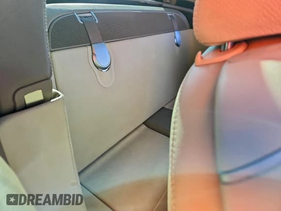 ✅ 2007 Mercedes-Benz SL 550 • VIN: WDBSK71F27F132634 • Lot: 95206815. Listed on Copart with 135,502 mi. Free auction sales archive from the USA and detailed vehicle history report at DreamBid. Image 10.