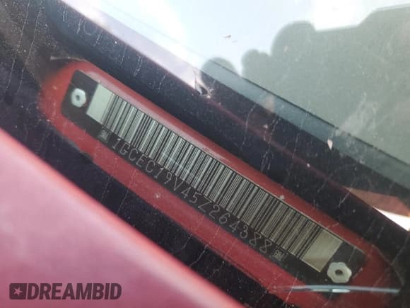 ✅ 2005 Chevrolet Silverado 1500 • VIN: 1GCEC19V45Z264388 • Лот: 60424225. Опубликован ранее на Copart с пробегом Не указан. Бесплатный доступ к архиву аукционных продаж из США и подробный отчёт об истории автомобиля на DreamBid. Изображение 12.