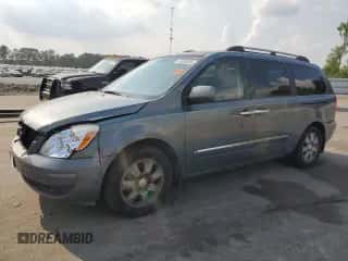 2008 Hyundai Entourage GLS z VIN KNDMC233X86054506, wystawiony jako Copart lot #54936245 z przebiegiem 240 195 mil mil oraz Szkoda całkowita • Salvage title. Historia ofert i sprzedaży dostępna na DreamBid. Obrazek 1.