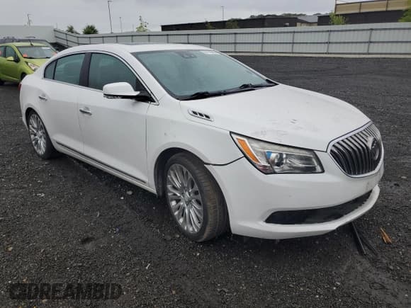 ✅ 2015 Buick LaCrosse Premium II • VIN: 1G4GF5G35FF247879 • Lot: 67118365. Listed on Copart with 153,901 mi. Free auction sales archive from the USA and detailed vehicle history report at DreamBid. Image 4.