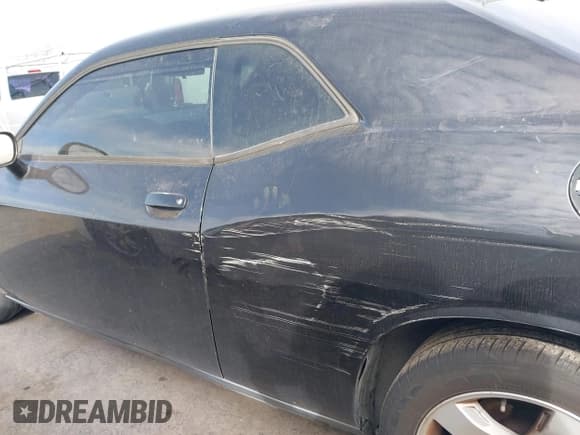 ✅ 2011 Dodge Challenger • VIN: 2B3CJ4DG9BH543159 • Lot: 41850958. Wystawiony na IAAI z przebiegiem 209 422 mil. Bezpłatny archiwum sprzedaży aukcyjnych z USA i szczegółowy raport historii pojazdu na DreamBid. Zdjęcie 14.