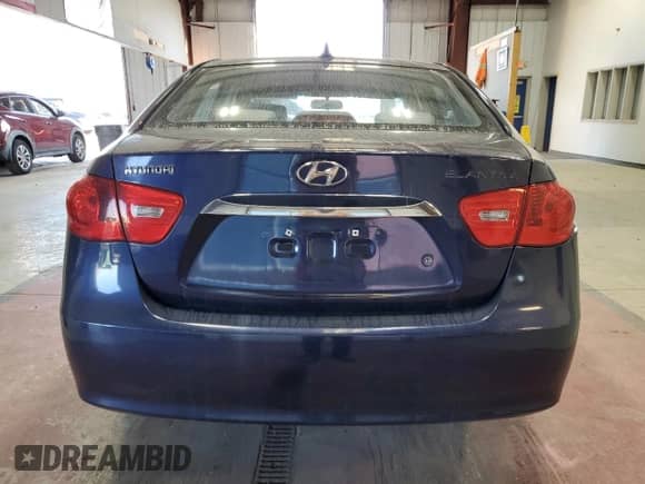 ✅ 2010 Hyundai Elantra GLS • VIN: KMHDU4AD1AU135489 • Lot: 76982124. Wystawiony na Copart z przebiegiem 149 991 mil mil. Skorzystaj z bezpłatnego archiwum sprzedaży aukcyjnych z USA i zobacz szczegółowy raport historii pojazdu na DreamBid. Zdjęcie 6.