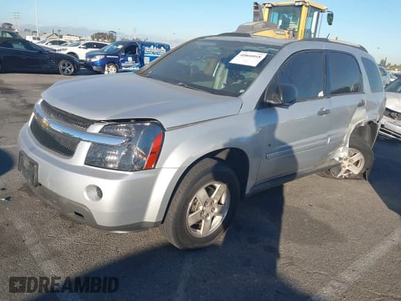 ✅ 2009 Chevrolet Equinox LS • VIN: 2CNDL13FX96233902 • Лот: 40860018. Опубликован ранее на IAAI с пробегом 137 213 миль. Бесплатный доступ к архиву аукционных продаж из США и подробный отчёт об истории автомобиля на DreamBid. Изображение 2.