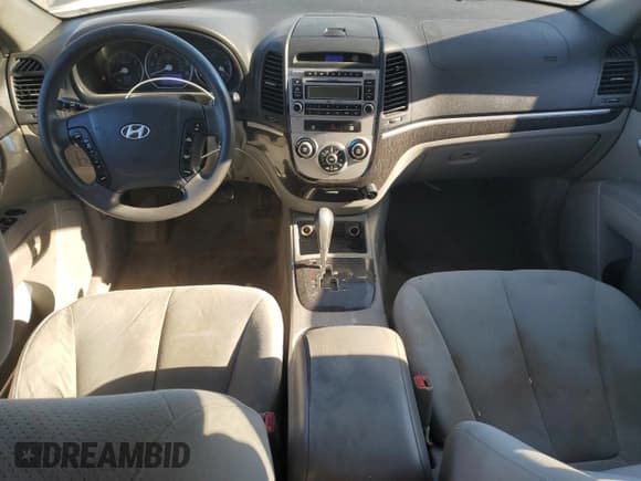 ✅ 2008 Hyundai Santa Fe GLS • VIN: 5NMSG73D08H152593 • Lot: 82482235. Listed on Copart with 126,239 mi. Free auction sales archive from the USA and detailed vehicle history report at DreamBid. Image 8.