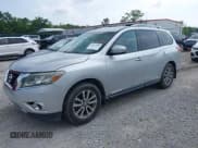 ✅ 2014 Nissan Pathfinder SL • VIN: 5N1AR2MN6EC735904 • Lot: 42817020. Listed on IAAI with 190,936 mi. Free auction sales archive from the USA and detailed vehicle history report at DreamBid. Image 2.