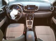 ✅ 2021 Hyundai Venue SEL • VIN: KMHRC8A35MU094327 • Lot: 82430294. Wystawiony na Copart z przebiegiem 36 317 mil. Bezpłatny archiwum sprzedaży aukcyjnych z USA i szczegółowy raport historii pojazdu na DreamBid. Zdjęcie 8.