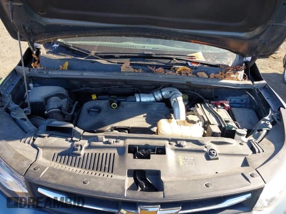 ✅ 2022 Chevrolet Trax LT • VIN: KL7CJPSM7NB560335 • Lot: 43662691. Listed on IAAI with 52,182 mi. Free auction sales archive from the USA and detailed vehicle history report at DreamBid. Image 10.