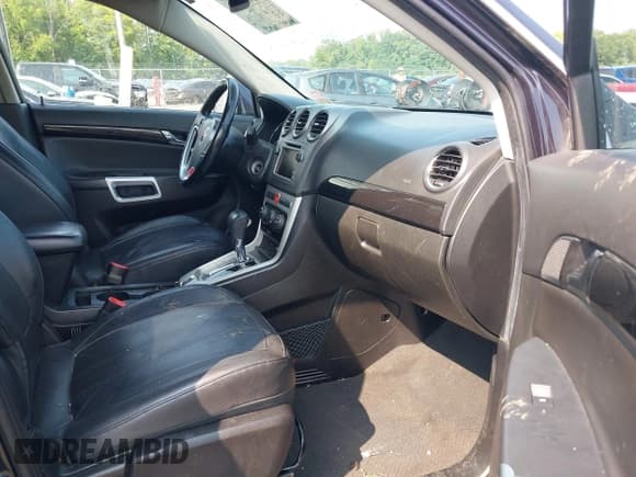 ✅ 2015 Chevrolet Captiva Sport LT • VIN: 3GNAL3EK2FS521012 • Lot: 42446519. Wystawiony na IAAI z przebiegiem 141 445 mil. Bezpłatny archiwum sprzedaży aukcyjnych z USA i szczegółowy raport historii pojazdu na DreamBid. Zdjęcie 5.