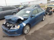 ✅ 2015 Volkswagen Jetta SE • VIN: 3VWD17AJ8FM251530 • Lot: 43648535. Wystawiony na IAAI z przebiegiem 83 244 mil. Bezpłatny archiwum sprzedaży aukcyjnych z USA i szczegółowy raport historii pojazdu na DreamBid. Zdjęcie 17.