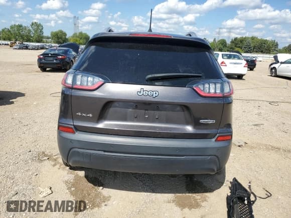 ✅ 2020 Jeep Cherokee Latitude Plus • VIN: 1C4PJMLB3LD580082 • Lot: 70709835. Listed on Copart with 78,595 mi. Free auction sales archive from the USA and detailed vehicle history report at DreamBid. Image 6.