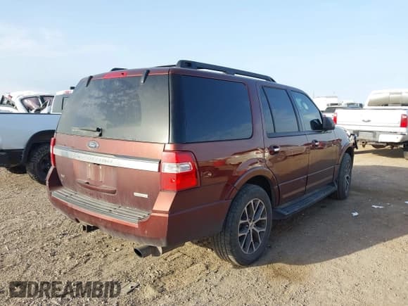 ✅ 2017 Ford Expedition XLT • VIN: 1FMJU1HT5HEA77941 • Lot: 41724562. Listed on IAAI with 89,837 mi. Free auction sales archive from the USA and detailed vehicle history report at DreamBid. Image 4.