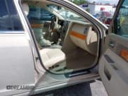 ✅ 2008 Lincoln MKZ • VIN: 3LNHM26T08R657859 • Lot: 43128785. Listed on IAAI with 115,720 mi. Free auction sales archive from the USA and detailed vehicle history report at DreamBid. Image 5.