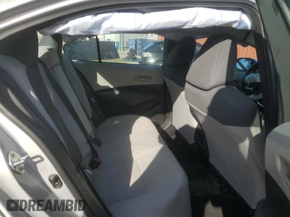 ✅ 2022 Toyota Corolla LE • VIN: 5YFEPMAE6NP319581 • Лот: 60140635. Опубликован ранее на Copart с пробегом 62 221 миль. Бесплатный доступ к архиву аукционных продаж из США и подробный отчёт об истории автомобиля на DreamBid. Изображение 10.