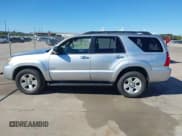 ✅ 2007 Toyota 4Runner SR5 • VIN: JTEZU14RX78069859 • Lot: 43556862. Wystawiony na IAAI z przebiegiem 327 706 mil. Bezpłatny archiwum sprzedaży aukcyjnych z USA i szczegółowy raport historii pojazdu na DreamBid. Zdjęcie 14.