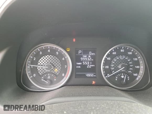 ✅ 2019 Hyundai Elantra SE • VIN: 5NPD74LF6KH439567 • Lot: 90801055. Listed on Copart with 40,650 mi. Free auction sales archive from the USA and detailed vehicle history report at DreamBid. Image 9.