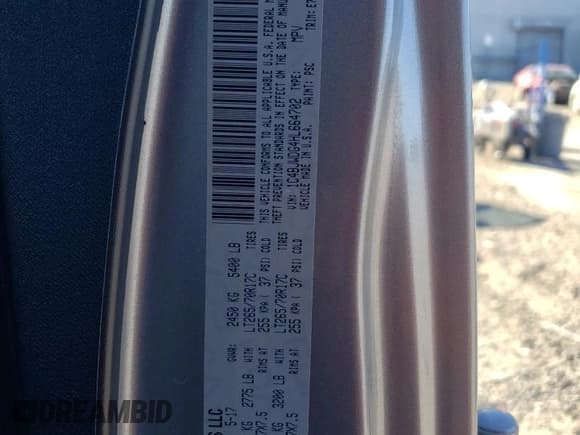 ✅ 2017 Jeep Wrangler Unlimited Sport • VIN: 1C4BJWDG4HL664702 • Lot: 90732995. Wystawiony na Copart z przebiegiem 65 715 mil. Bezpłatny archiwum sprzedaży aukcyjnych z USA i szczegółowy raport historii pojazdu na DreamBid. Zdjęcie 13.