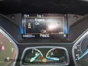 ✅ 2016 Ford Focus Titanium • VIN: 1FADP3N29GL318464 • Lot: 43623140. Wystawiony na IAAI z przebiegiem 144 650 mil. Bezpłatny archiwum sprzedaży aukcyjnych z USA i szczegółowy raport historii pojazdu na DreamBid. Zdjęcie 7.