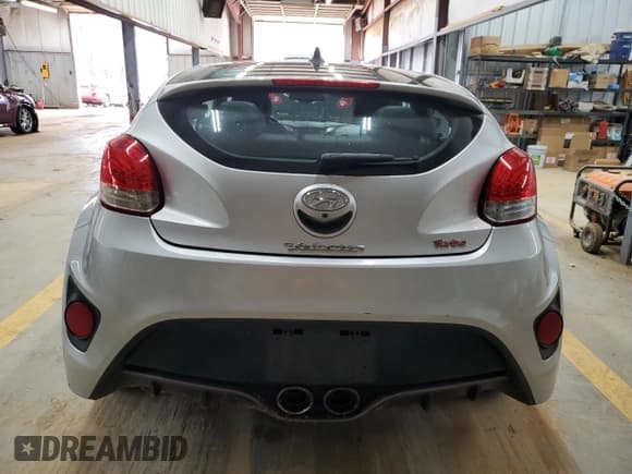 ✅ 2014 Hyundai Veloster Turbo • VIN: KMHTC6AE0EU185261 • Lot: 85904334. Wystawiony na Copart z przebiegiem 88 351 mil. Bezpłatny archiwum sprzedaży aukcyjnych z USA i szczegółowy raport historii pojazdu na DreamBid. Zdjęcie 6.