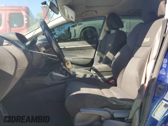 ✅ 2008 Honda Civic Si • VIN: 2HGFA55528H701009 • Лот: 92417215. Опубликован ранее на Copart с пробегом 139 478 миль. Бесплатный доступ к архиву аукционных продаж из США и подробный отчёт об истории автомобиля на DreamBid. Изображение 7.