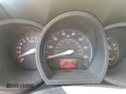 ✅ 2017 Kia Rio LX • VIN: KNADM5A36H6007858 • Lot: 80457655. Wystawiony na Copart z przebiegiem 239 234 mil. Bezpłatny archiwum sprzedaży aukcyjnych z USA i szczegółowy raport historii pojazdu na DreamBid. Zdjęcie 9.