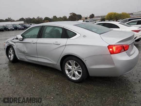 ✅ 2015 Chevrolet Impala LT • VIN: 1G1125S38FU107391 • Лот: 82209394. Опубликован ранее на Copart с пробегом 146 886 миль. Бесплатный доступ к архиву аукционных продаж из США и подробный отчёт об истории автомобиля на DreamBid. Изображение 2.