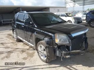 ✅ 2014 GMC Terrain Denali • VIN: 2GKALUEK9E6140676 • Lot: 42710711. Wystawiony na IAAI z przebiegiem 178 325 mil. Bezpłatny archiwum sprzedaży aukcyjnych z USA i szczegółowy raport historii pojazdu na DreamBid. Zdjęcie 1.