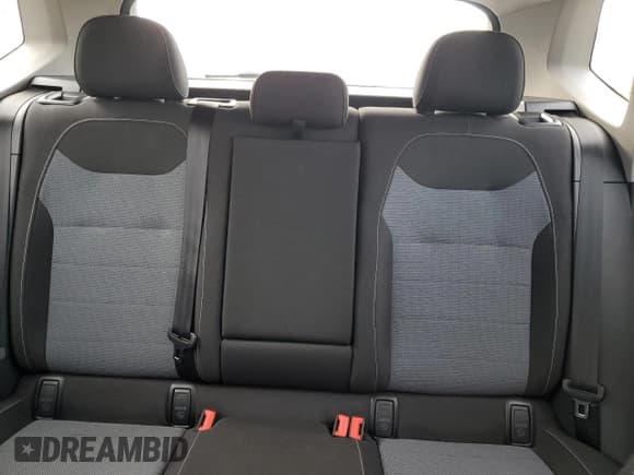 ✅ 2025 Volkswagen Taos S • VIN: 3VV5C7B27SM006058 • Лот: 92942825. Опубликован ранее на Copart с пробегом 19 529 миль. Бесплатный доступ к архиву аукционных продаж из США и подробный отчёт об истории автомобиля на DreamBid. Изображение 10.