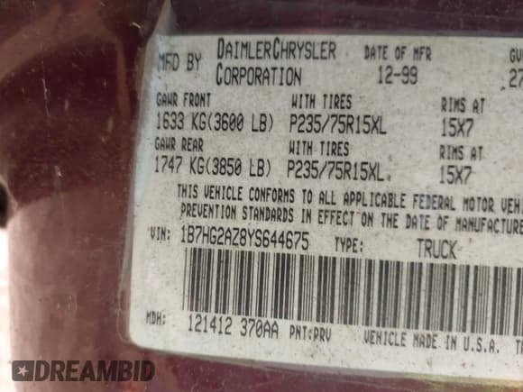 ✅ 2000 Dodge Dakota Sport • VIN: 1B7HG2AZ8YS644675 • Lot: 43137790. Wystawiony na IAAI z przebiegiem 183 156 mil. Bezpłatny archiwum sprzedaży aukcyjnych z USA i szczegółowy raport historii pojazdu na DreamBid. Zdjęcie 9.