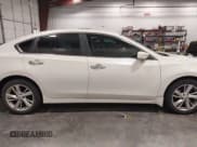 ✅ 2013 Nissan Altima SV • VIN: 1N4AL3AP6DC171533 • Lot: 43314519. Listed on IAAI with 176,869 mi. Free auction sales archive from the USA and detailed vehicle history report at DreamBid. Image 13.