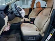 ✅ 2010 Lexus HS 250h Premium • VIN: JTHBB1BA3A2015739 • Lot: 94872855. Listed on Copart with 104,947 mi. Free auction sales archive from the USA and detailed vehicle history report at DreamBid. Image 7.