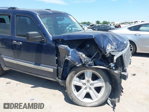✅ 2012 Jeep Liberty Limited Jet • VIN: 1C4PJMFK0CW211213 • Lot: 42800838. Listed on IAAI with 182,375 mi. Free auction sales archive from the USA and detailed vehicle history report at DreamBid. Image 6.