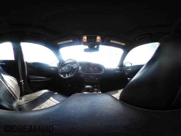 2014 Dodge Charger SXT Plus z VIN 2C3CDXHG2EH256675, wystawiony jako IAAI lot #43153204 z przebiegiem 139 843 mil mil oraz . Historia ofert i sprzedaży dostępna na DreamBid. Obrazek 18.