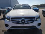 ✅ 2016 Mercedes-Benz GLC 300 • VIN: WDC0G4KB5GF013586 • Lot: 92679325. Wystawiony na Copart z przebiegiem 35 917 mil. Bezpłatny archiwum sprzedaży aukcyjnych z USA i szczegółowy raport historii pojazdu na DreamBid. Zdjęcie 5.