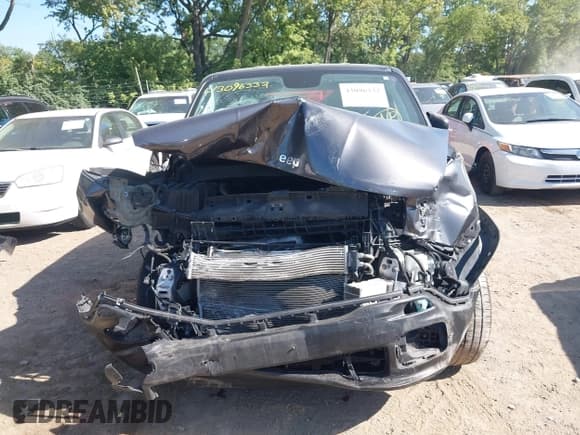 ✅ 2018 Jeep Renegade Sport • VIN: ZACCJBAB1JPH98977 • Лот: 43096332. Опубликован ранее на IAAI с пробегом 87 000 миль. Бесплатный доступ к архиву аукционных продаж из США и подробный отчёт об истории автомобиля на DreamBid. Изображение 13.