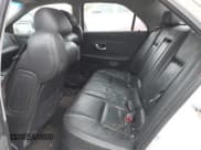 ✅ 2006 Cadillac CTS • VIN: 1G6DM57TX60125263 • Lot: 43531193. Wystawiony na IAAI z przebiegiem 235 453 mil. Bezpłatny archiwum sprzedaży aukcyjnych z USA i szczegółowy raport historii pojazdu na DreamBid. Zdjęcie 8.