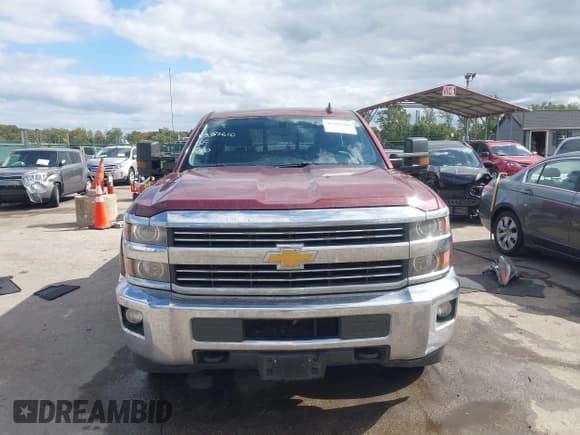 ✅ 2015 Chevrolet Silverado 2500HD LT • VIN: 1GC1KVE84FF581695 • Лот: 43382610. Опубликован ранее на IAAI с пробегом 178 187 миль. Бесплатный доступ к архиву аукционных продаж из США и подробный отчёт об истории автомобиля на DreamBid. Изображение 12.