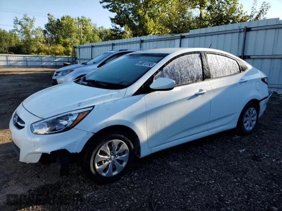 ✅ 2016 Hyundai Accent SE • VIN: KMHCT4AEXGU972175 • Лот: 68013183. Опубликован ранее на Copart с пробегом 125 253 миль. Бесплатный доступ к архиву аукционных продаж из США и подробный отчёт об истории автомобиля на DreamBid. Изображение 1.