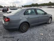 ✅ 2010 Volkswagen Jetta S • VIN: 3VWJX7AJ7AM080036 • Лот: 82412175. Опубликован ранее на Copart с пробегом 167 609 миль. Бесплатный доступ к архиву аукционных продаж из США и подробный отчёт об истории автомобиля на DreamBid. Изображение 3.